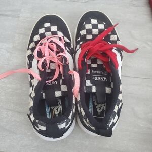 VANS CHECKERED LACED SHOES